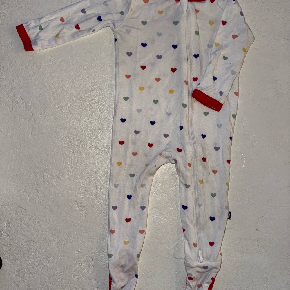 Kyte BABY Multi Heart Footie 3-6